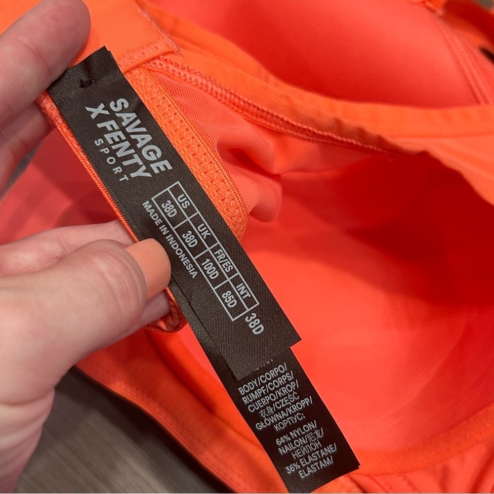 BREAKTHRU HIGH-IMPACT SPORTS BRA - Picture 8 of 11